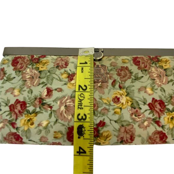 Anna Sui Wallet Women's Multicolor Floral Inner Pockets Country Chic 4" X 7.5" - Picture 6 of 13